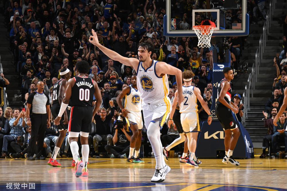 第四局更是 第四局更是