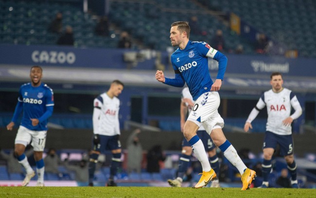 拜仁来说 拜仁来说